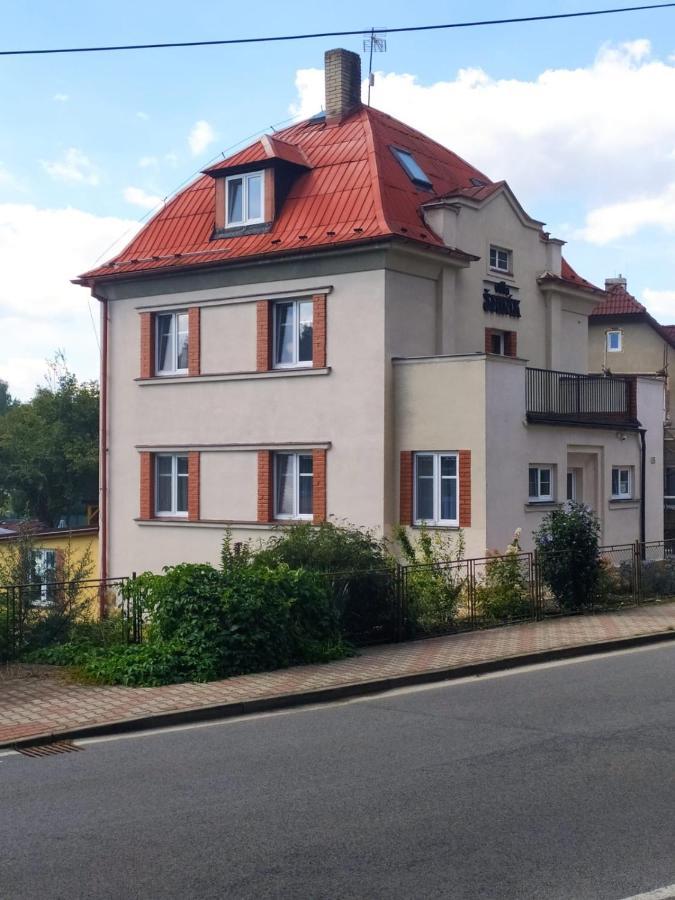 Villa Simak Staré Splavy Zewnętrze zdjęcie