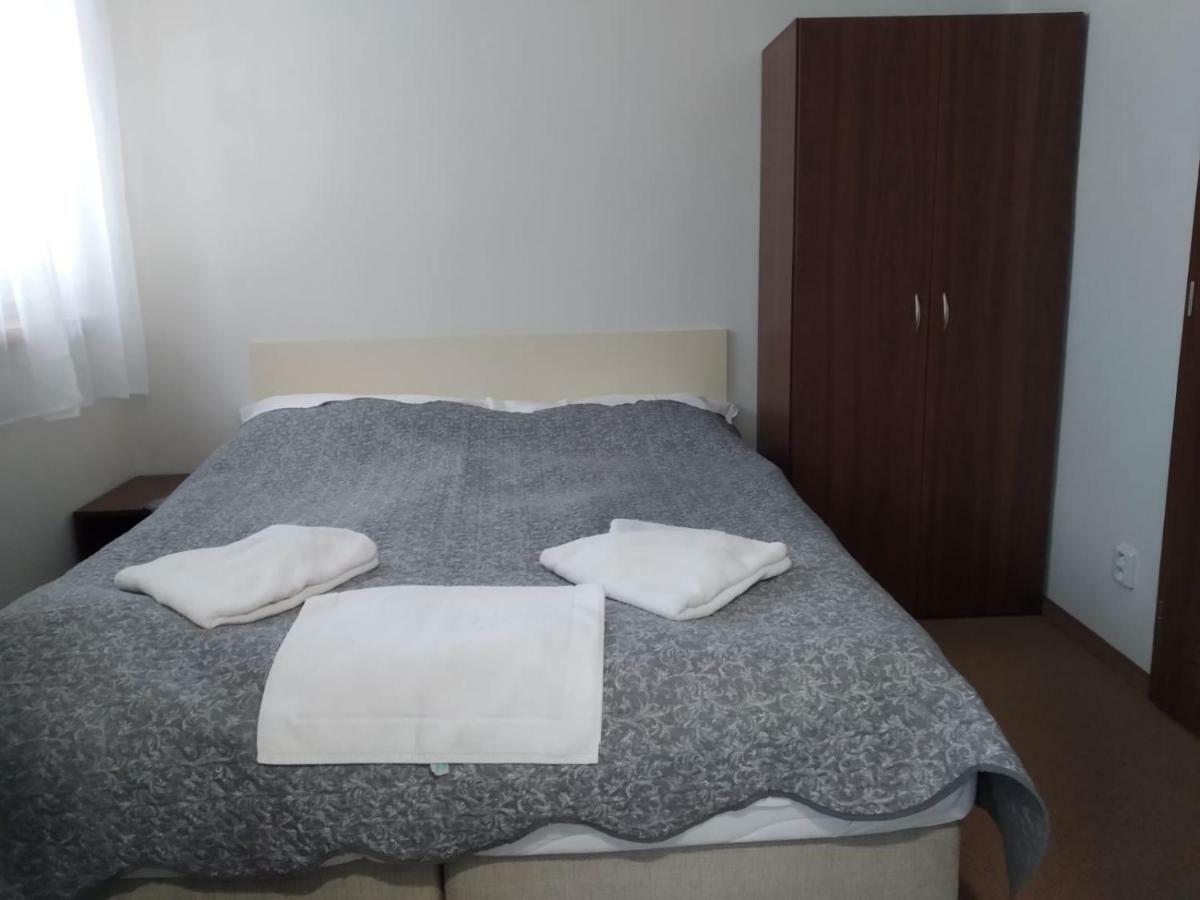 Villa Simak Staré Splavy Zewnętrze zdjęcie